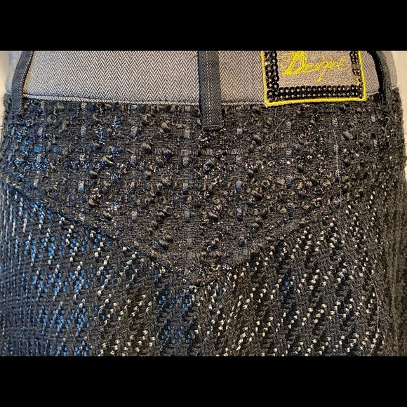 Desigual black skirt. Such a fun skirt! - Picture 3 of 6